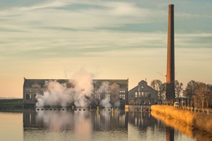 Woudagemaal onder stoom Woudagemaal onder stoom